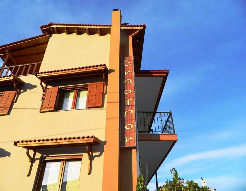 Hotel Enastron Kalawrita Zewnętrze zdjęcie